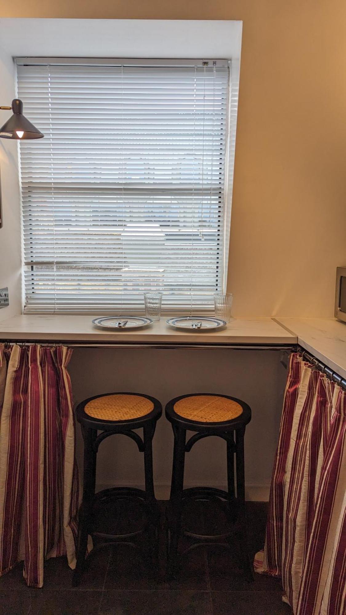 Charming & Quaint Old Compton Apartamento - Quiet Guests Only Allowed, No Parties Allowed, Over 25 Years Old Or Families Londýn Exteriér fotografie