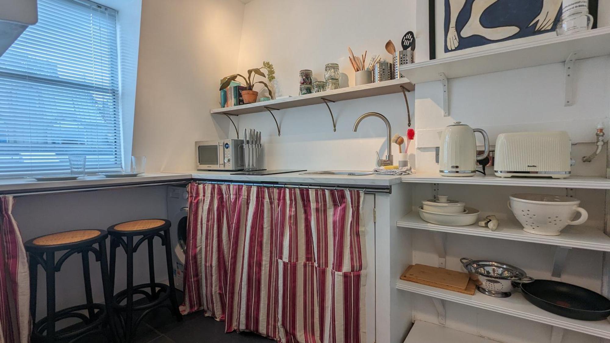 Charming & Quaint Old Compton Apartamento - Quiet Guests Only Allowed, No Parties Allowed, Over 25 Years Old Or Families Londýn Exteriér fotografie