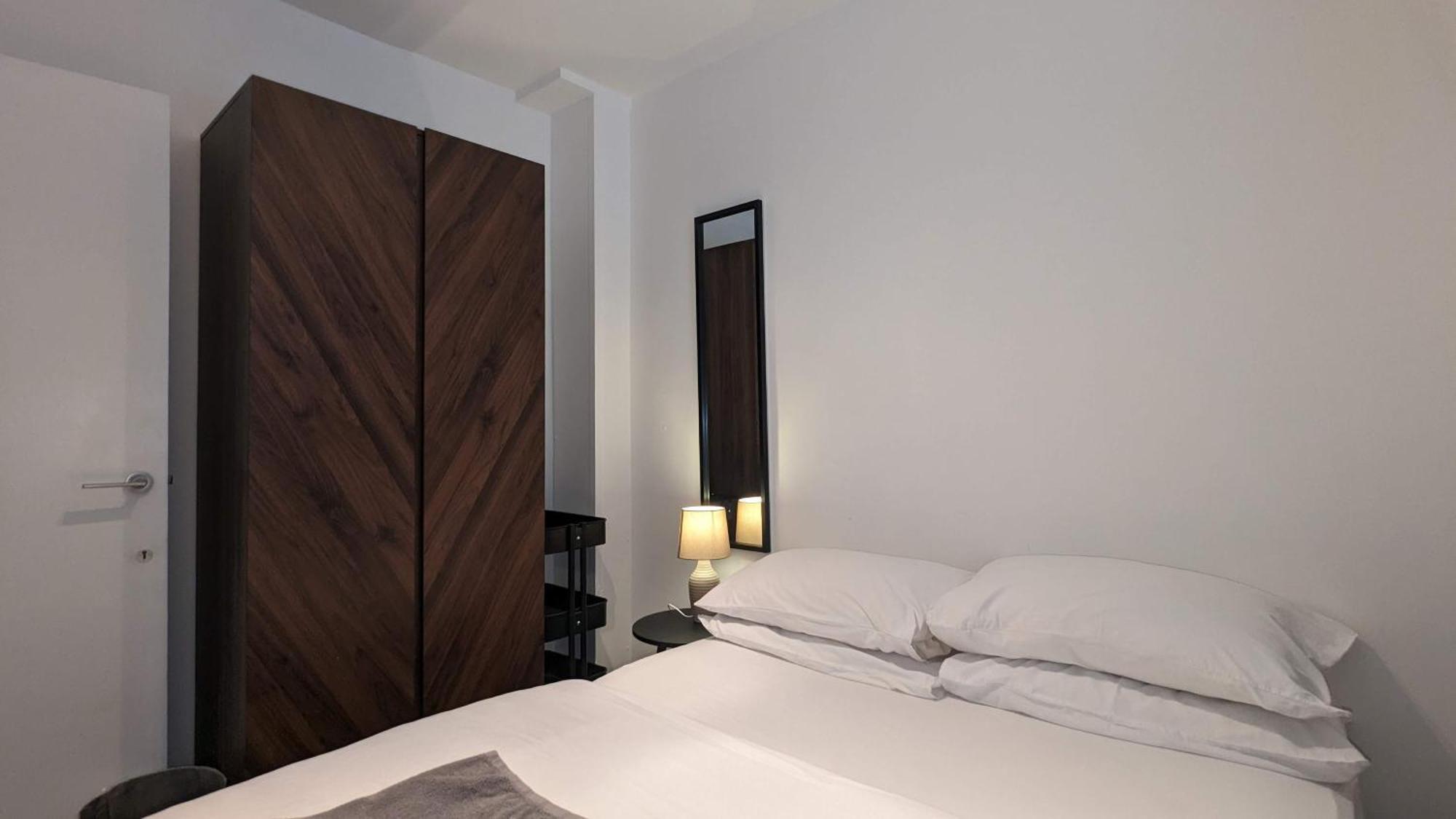 Charming & Quaint Old Compton Apartamento - Quiet Guests Only Allowed, No Parties Allowed, Over 25 Years Old Or Families Londýn Exteriér fotografie