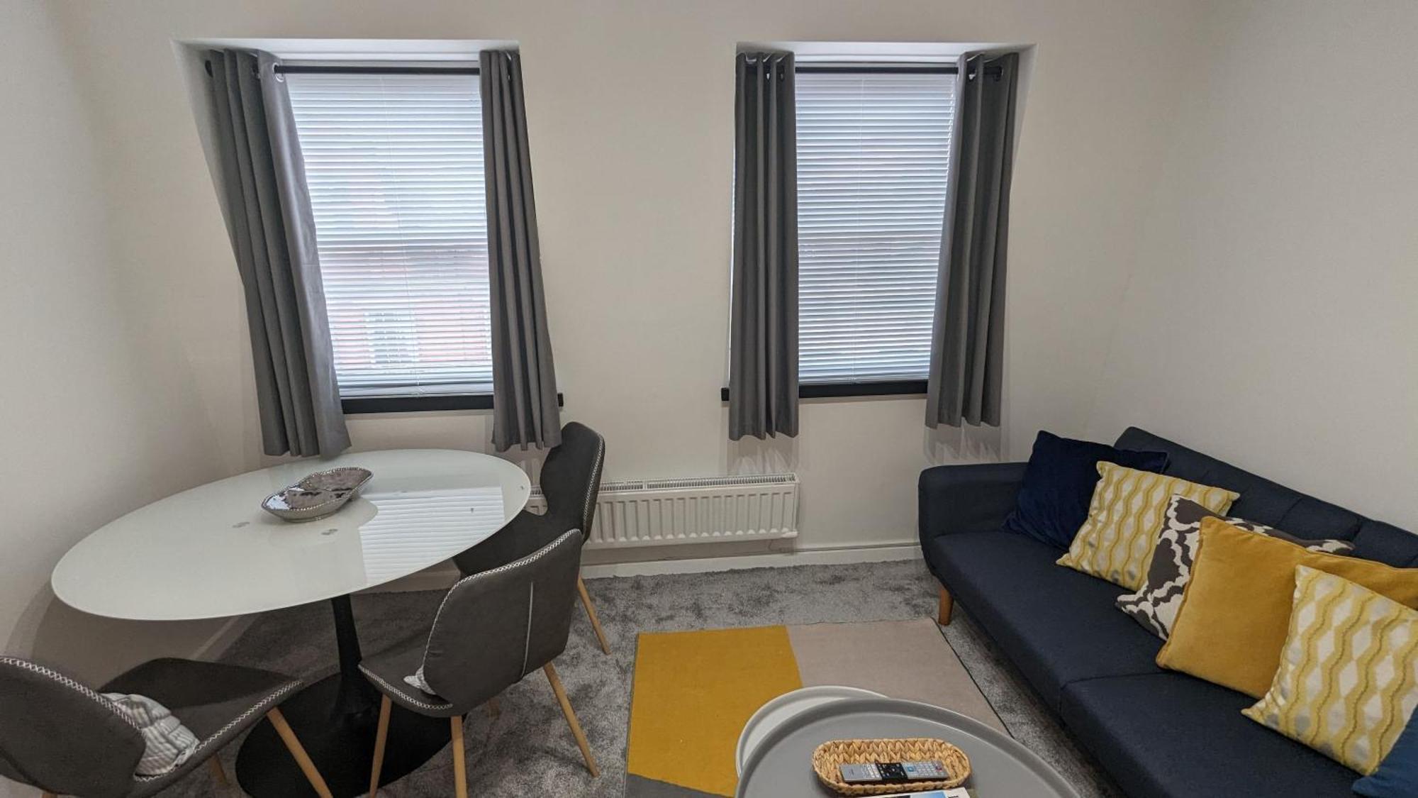 Charming & Quaint Old Compton Apartamento - Quiet Guests Only Allowed, No Parties Allowed, Over 25 Years Old Or Families Londýn Exteriér fotografie