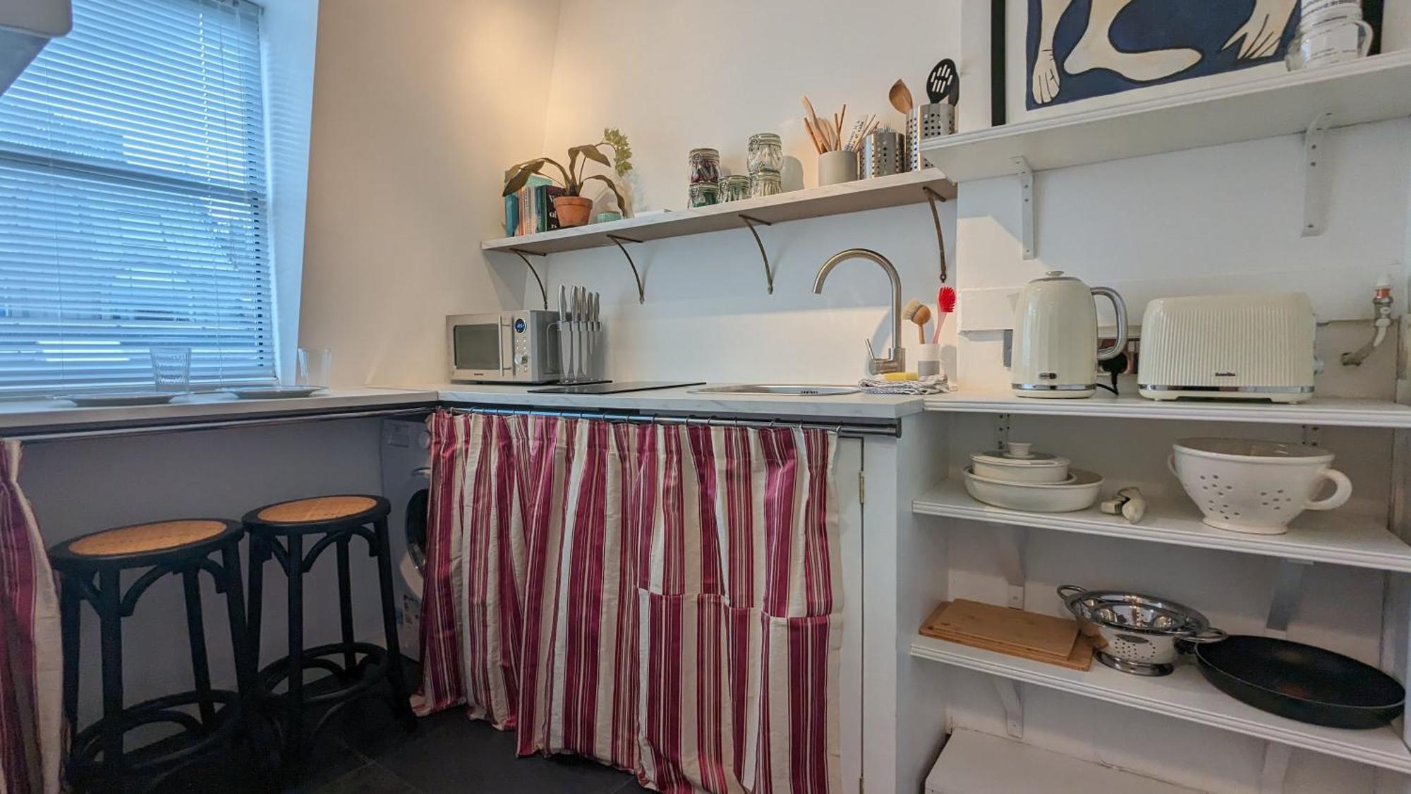 Charming & Quaint Old Compton Apartamento - Quiet Guests Only Allowed, No Parties Allowed, Over 25 Years Old Or Families Londýn Exteriér fotografie